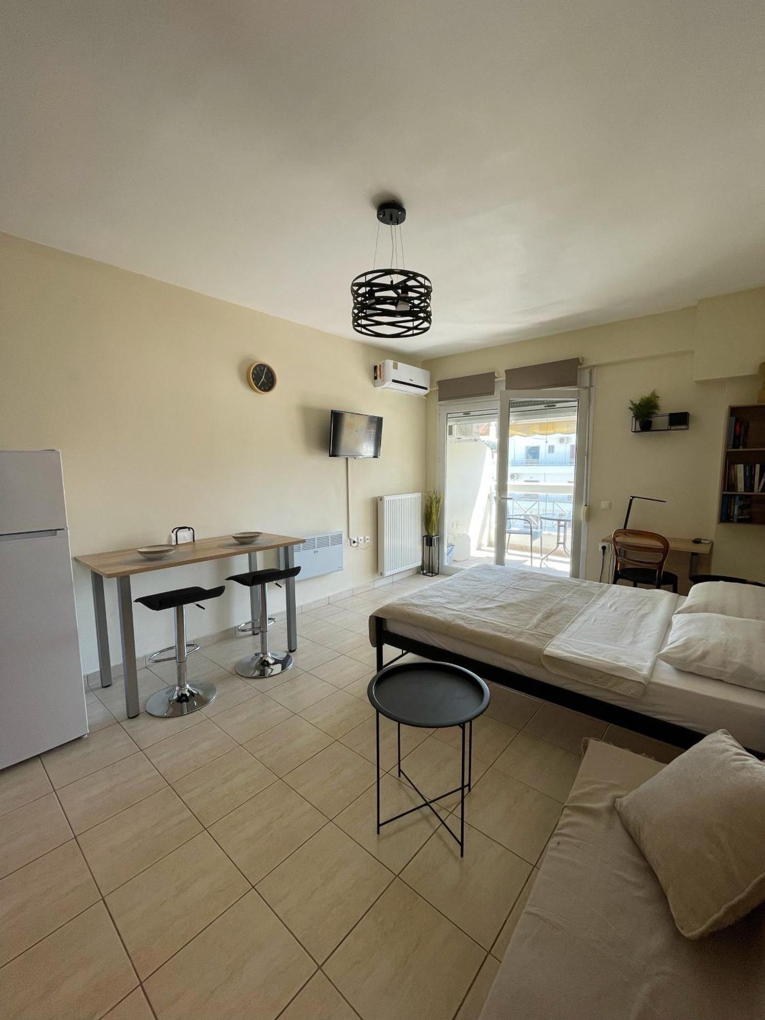 Cozy Apartment Of Chalkís Exterior foto